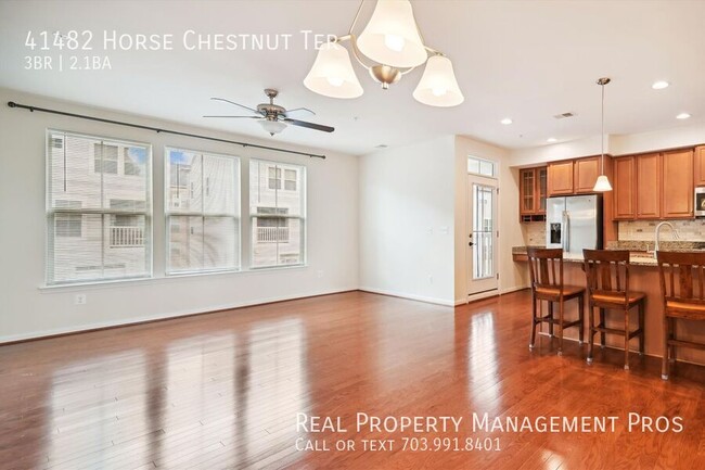 Building Photo - 41482 Horse Chestnut Terrace