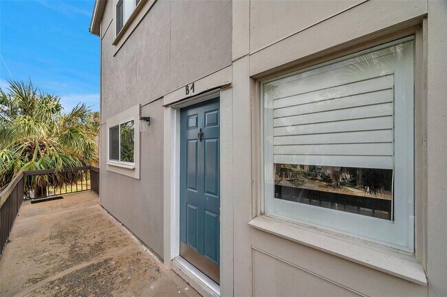 Building Photo - 6311 Newtown Cir