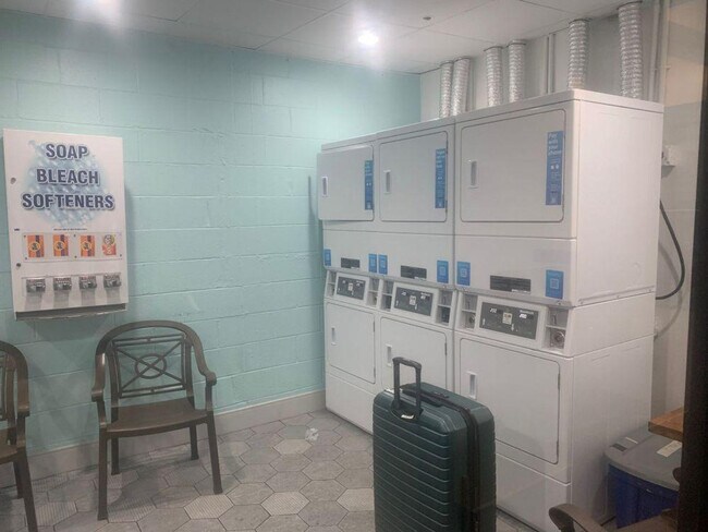 Building Photo - 2401 S Ocean Blvd