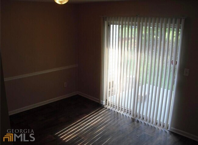 Building Photo - 1746 Bob White Ln SE