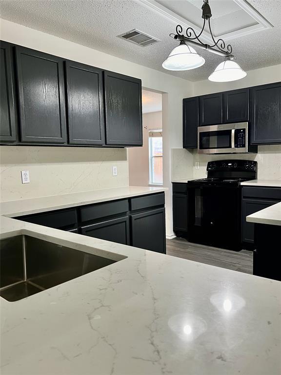 Building Photo - 1910 Marysol Trail