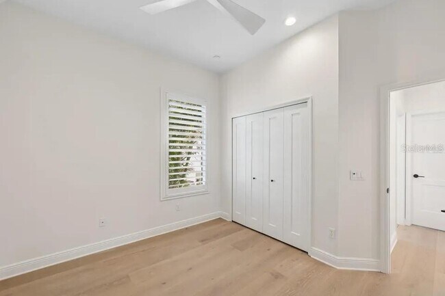 Building Photo - 7346 Edenmore St