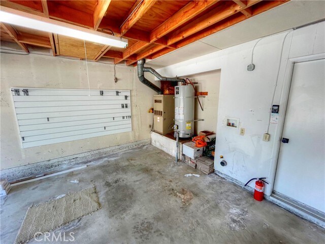 Building Photo - 25592 Leeward Dr