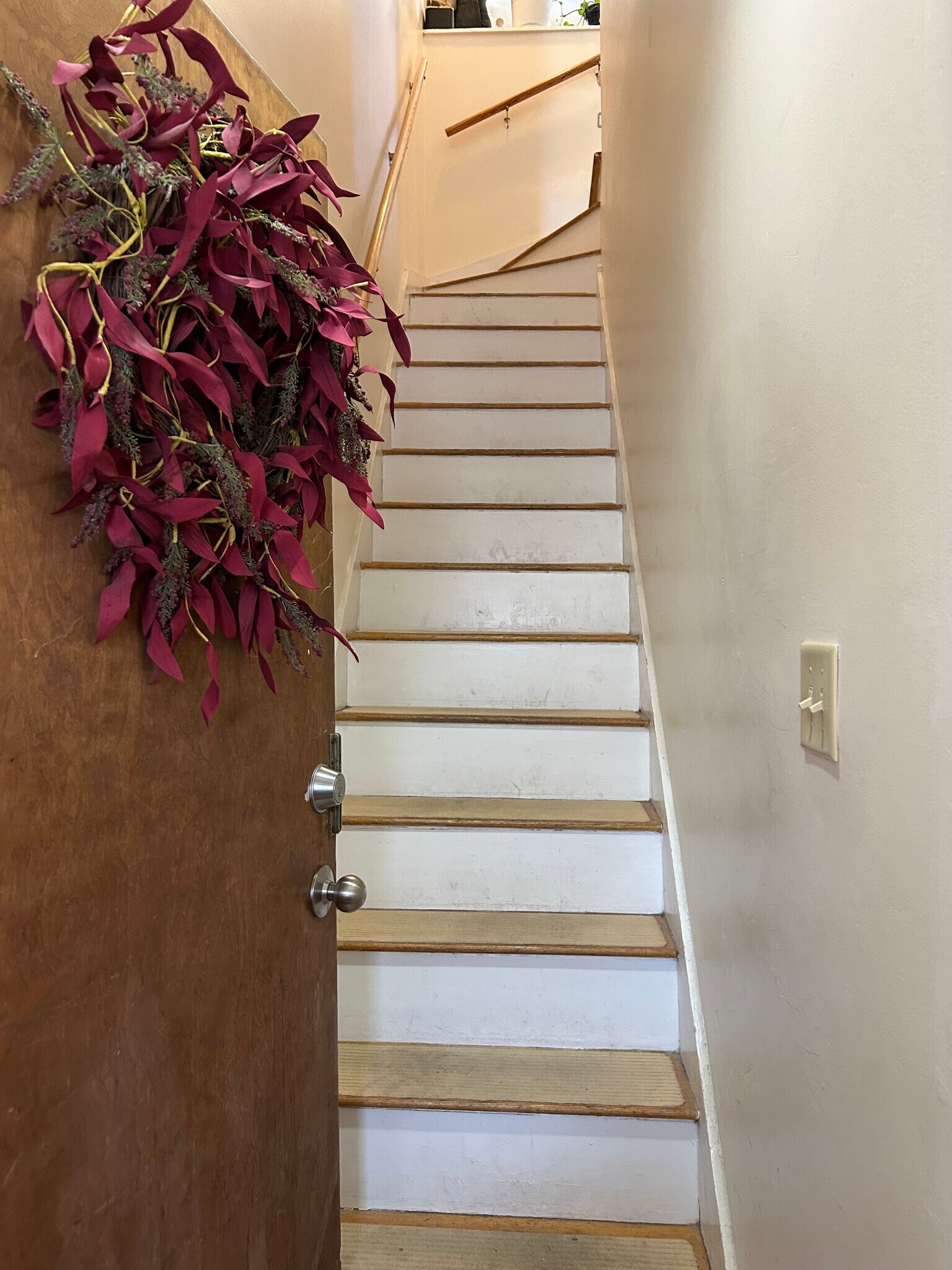 Building Photo - 33 Delle Ave