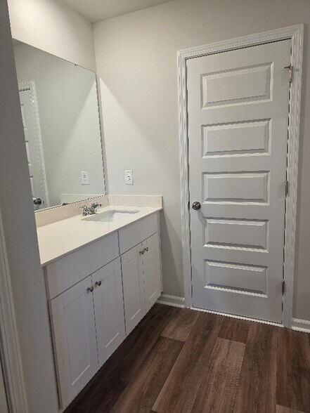 Building Photo - 1752 Hunting Harris Ct SW