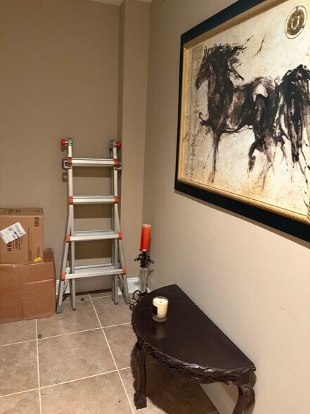 Building Photo - 2385 Sainsbury Dr NW