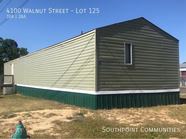 Building Photo - 4100 Walnut Ave