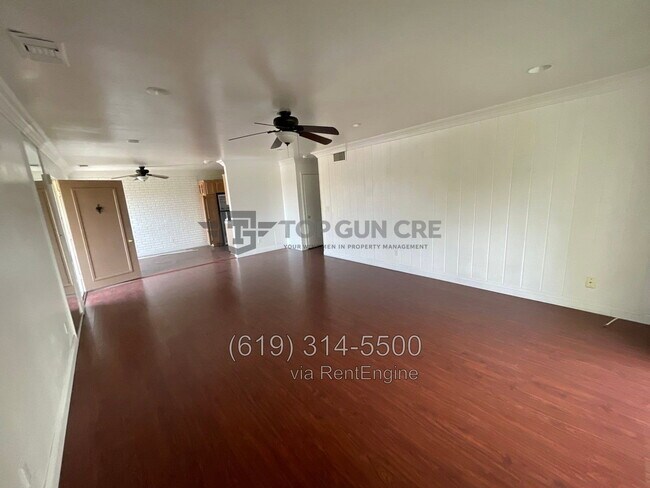 Building Photo - 545 Oakdale Ln