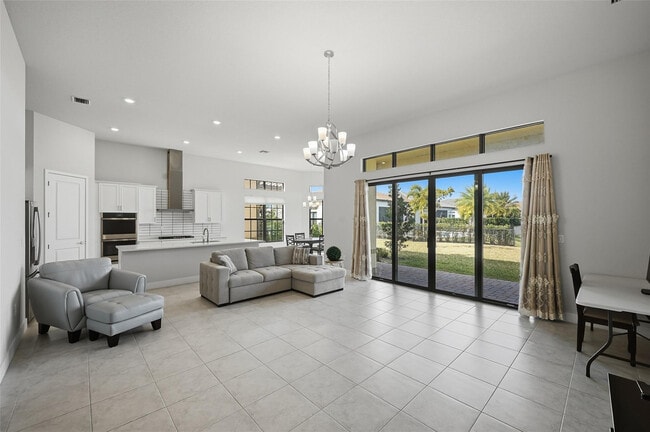 Building Photo - 7818 Rowan Terrace