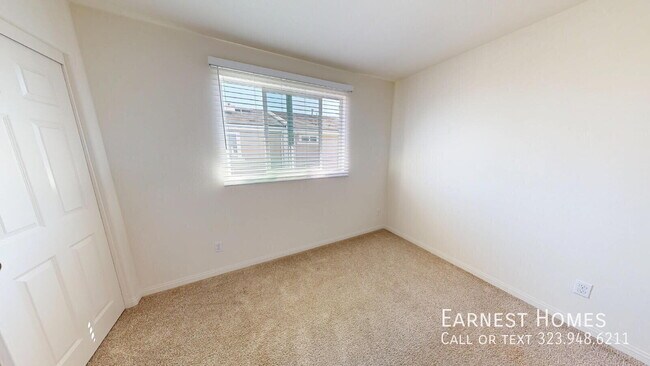 Building Photo - 14834 Nordhoff St