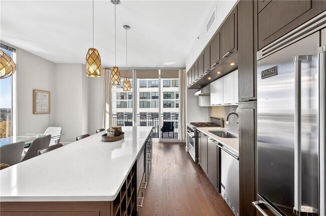 Building Photo - 1820 Peachtree St NW