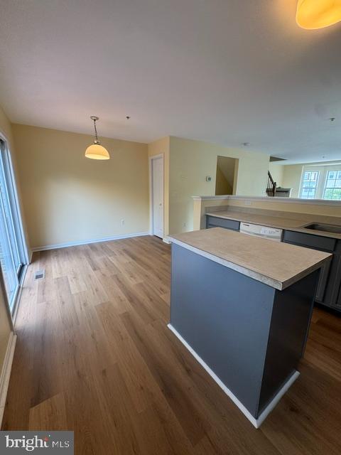 Building Photo - 16100 Edenwood Dr