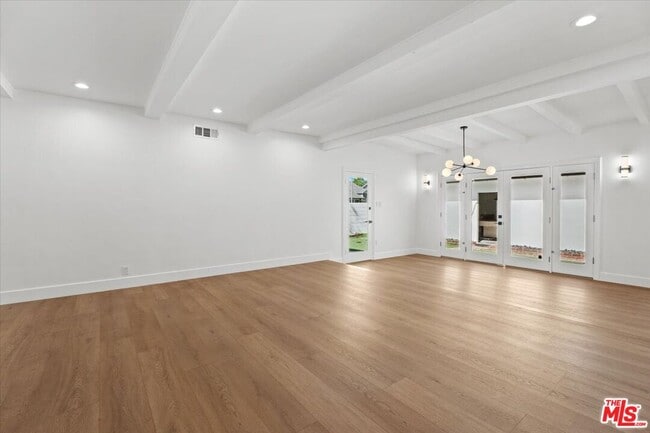 Building Photo - 12423 Martha St