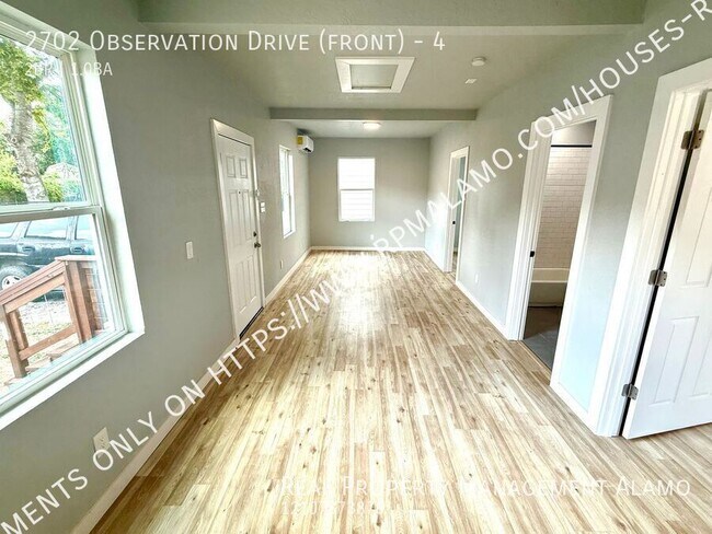 Building Photo - 2702 Observation Dr