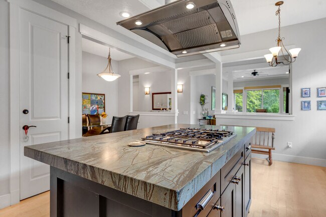 Building Photo - 3060 S Rookery Ln
