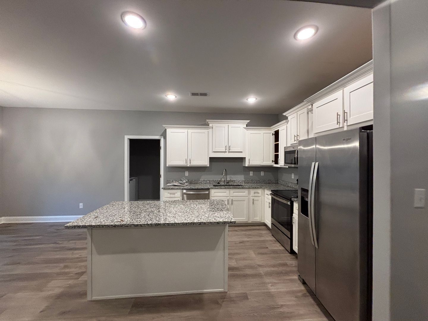 Building Photo - 9986 Messana St