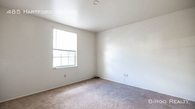 Building Photo - 485 Hartford Square