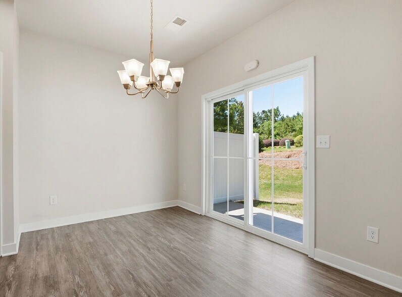Building Photo - 10414 Dalton Woods Ct NW