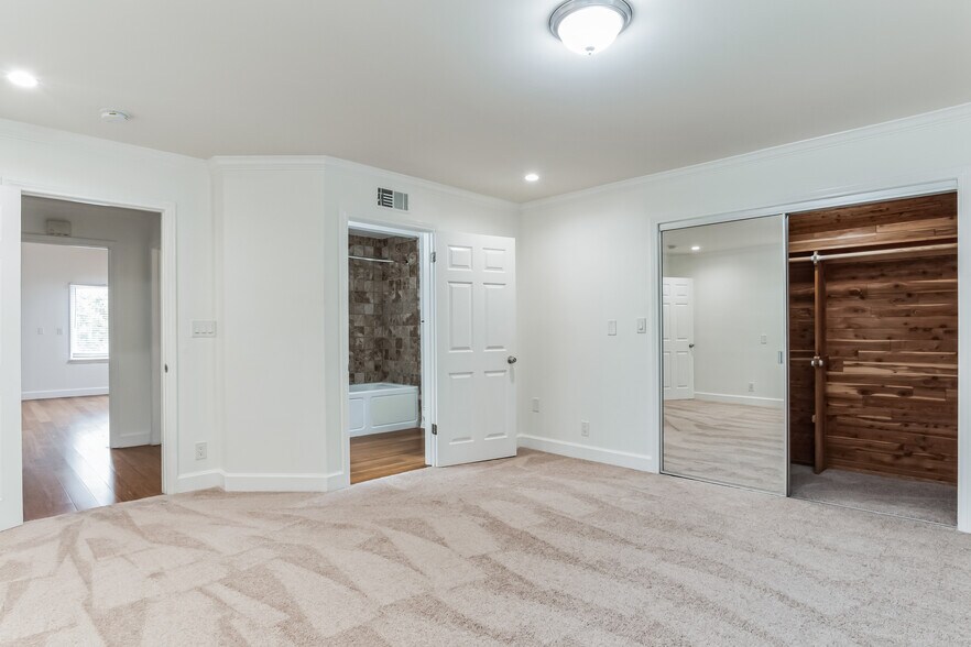 Bedroom - 4708 Orion Ave