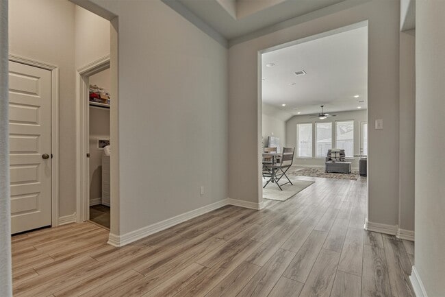 Building Photo - 160 Dove Springs Ct