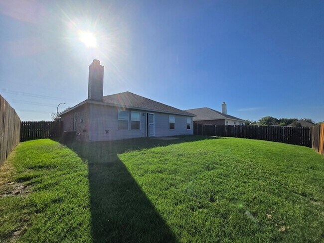 Building Photo - 12600 Pricklybranch Dr