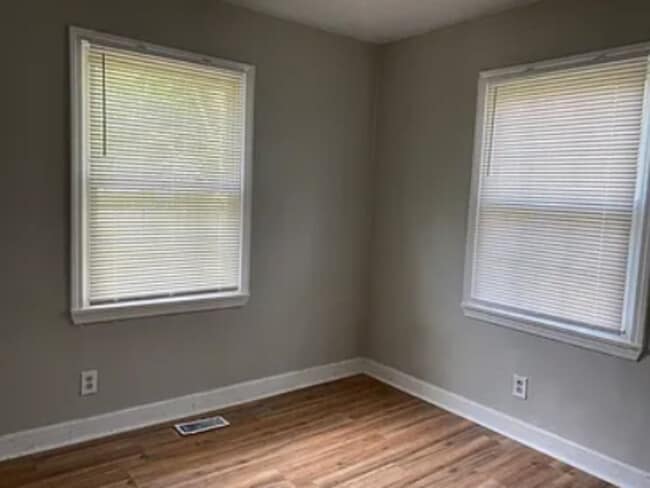 Building Photo - 2613 Remington St