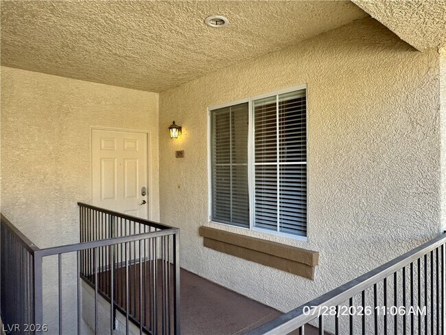 Building Photo - 7143 S Durango Dr