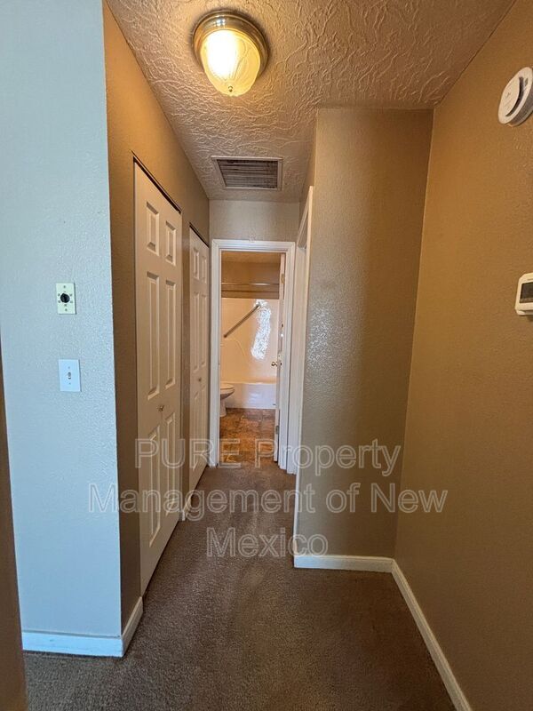 Building Photo - 332 Kittell Loop
