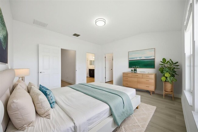 Building Photo - 11539 Crowned Sparrow Ln