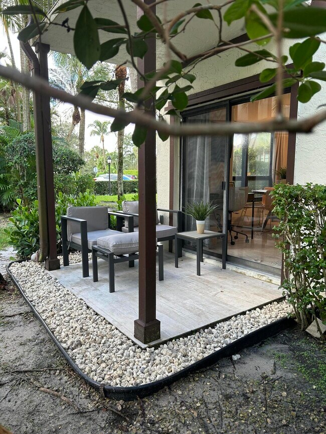 Building Photo - 13334 Polo Club Rd