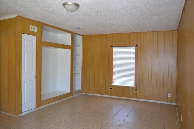 Building Photo - 13907 Nitida St