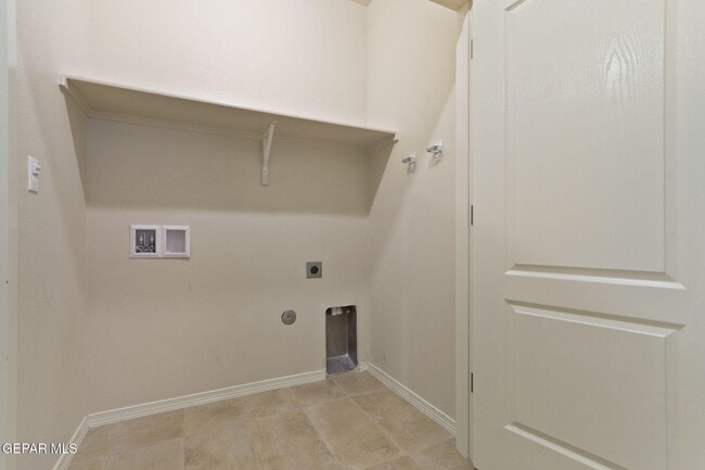 Building Photo - 1744 Preakness Ave