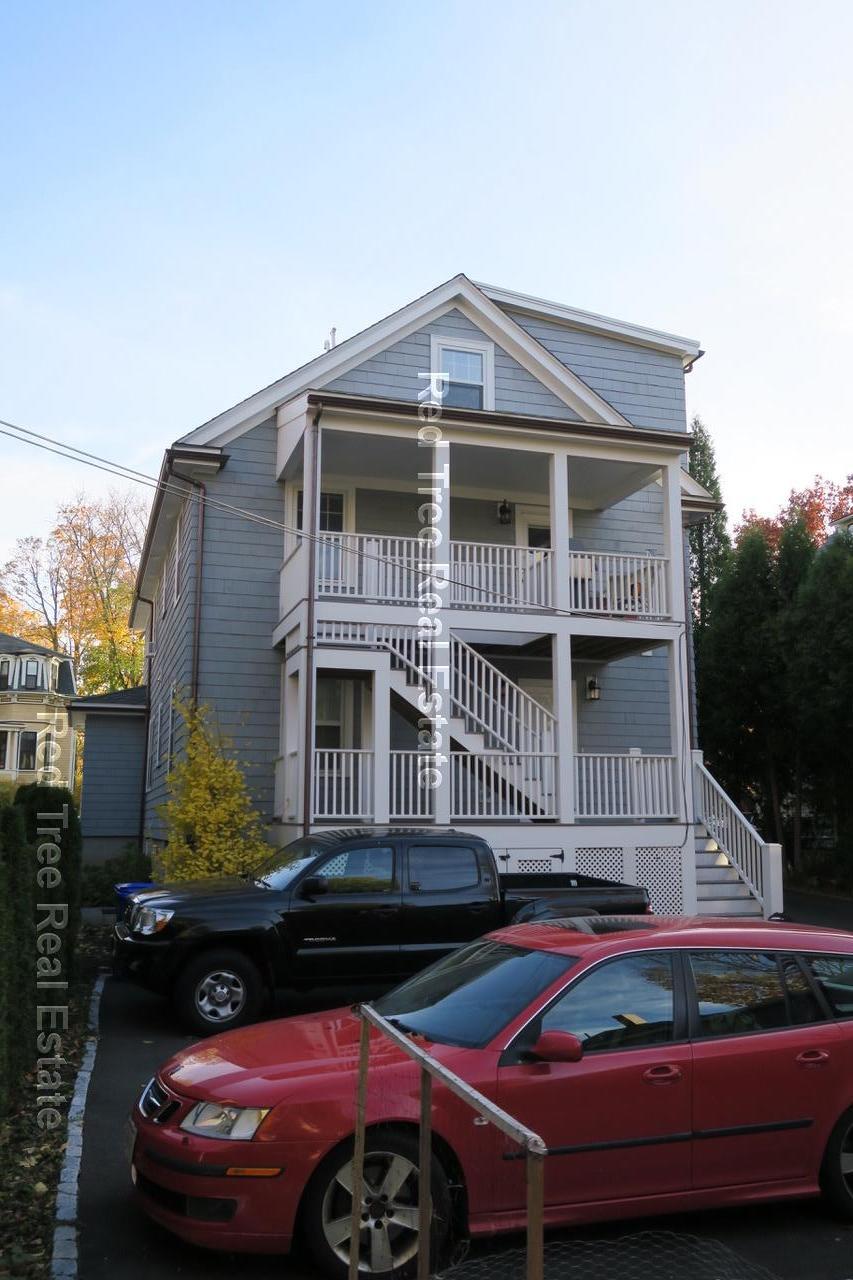 Building Photo - 279-281 Walnut St