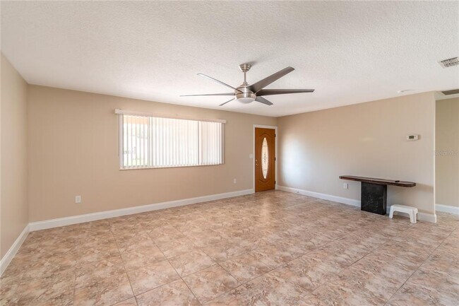 Building Photo - 10886 SW 90th Terrace