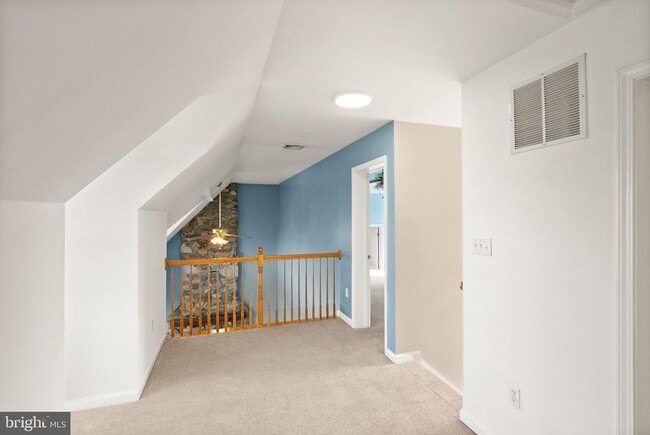 Building Photo - 943 Castle Rock Ln