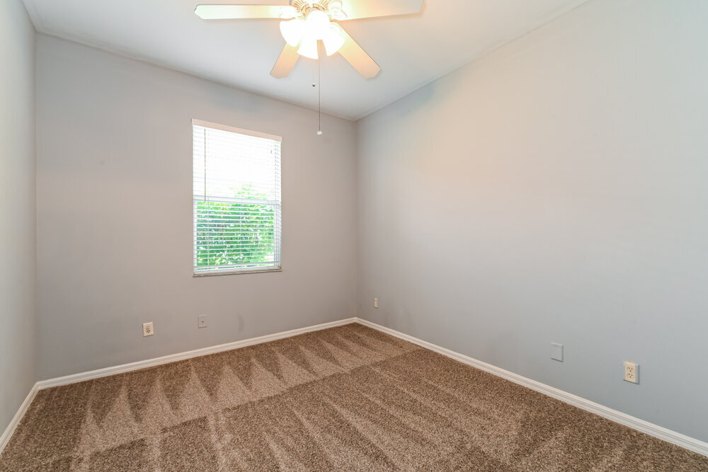Building Photo - 12847 Timber Ridge Dr
