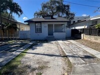 Building Photo - 1800 SW 3rd St