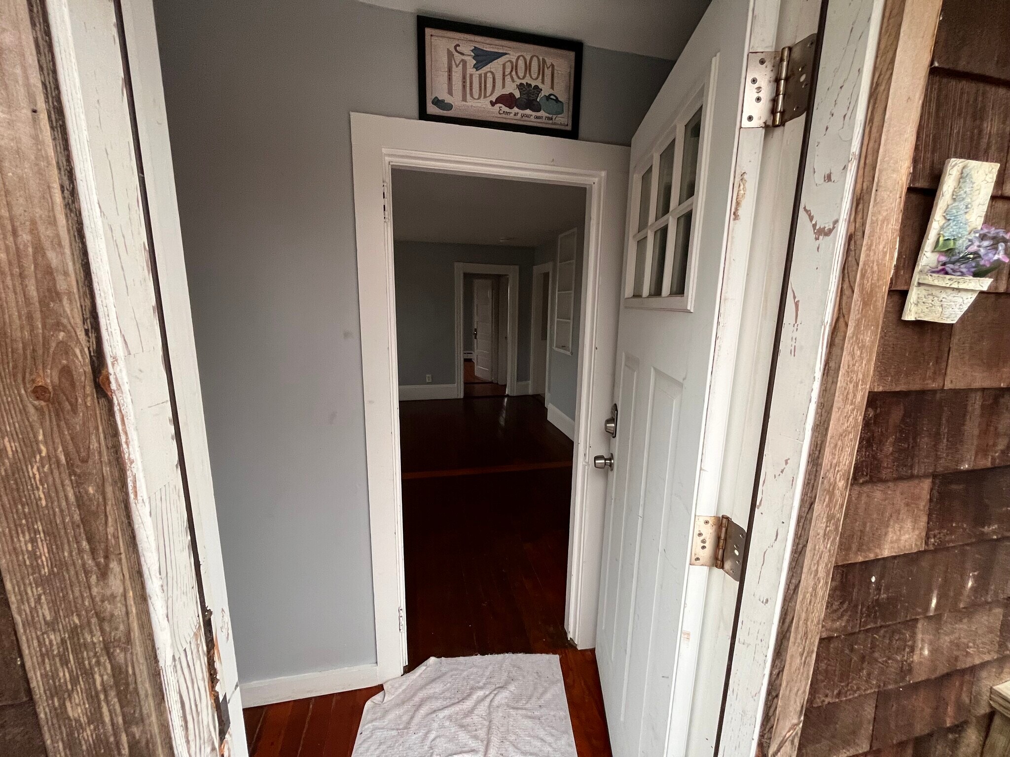 Mud room - 13 Forest Ave