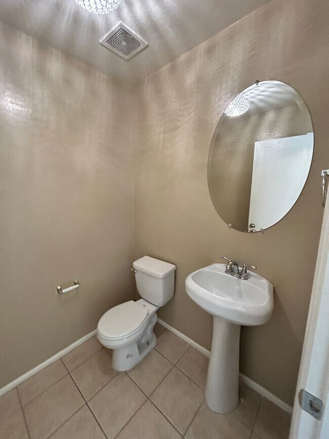 Building Photo - Spacious 3-Bedroom Home with Loft