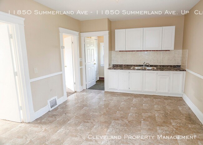Building Photo - 11850 Summerland Ave