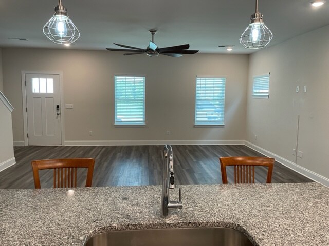 Building Photo - 676 Taylor Bend