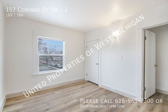 Building Photo - Available Now | 1 Bed 1 Bath Apartment | N...