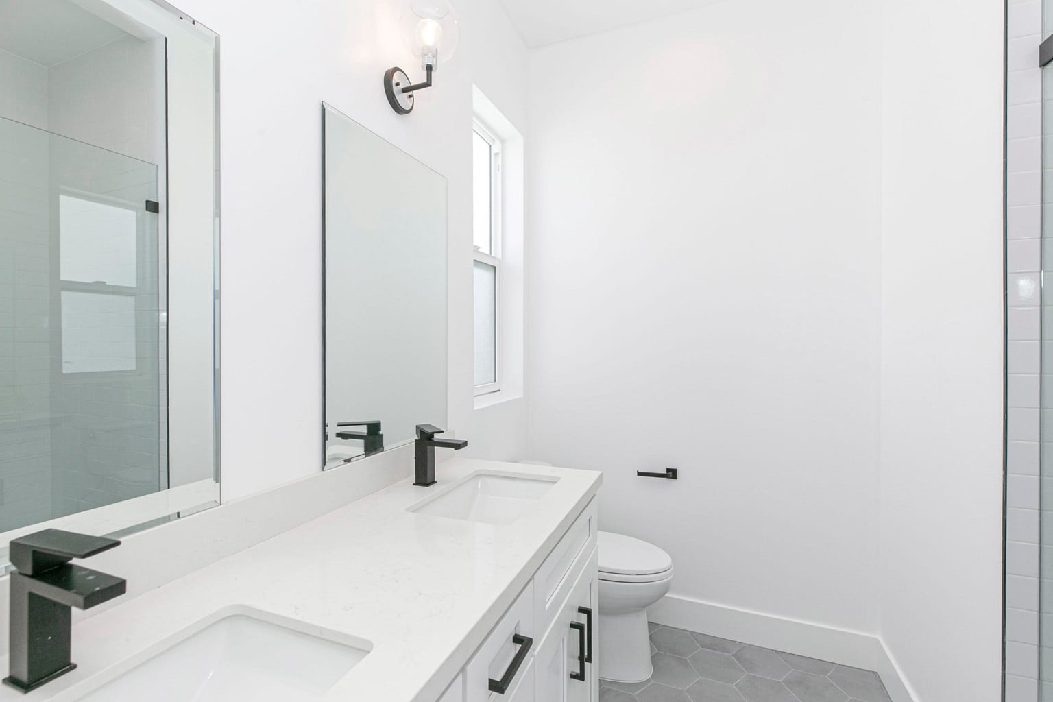 Building Photo - 10851 1/2 Otsego St