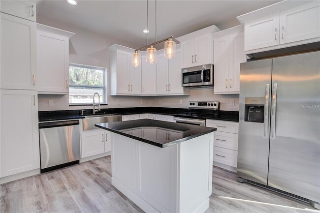 Building Photo - 5630 Queener Ave