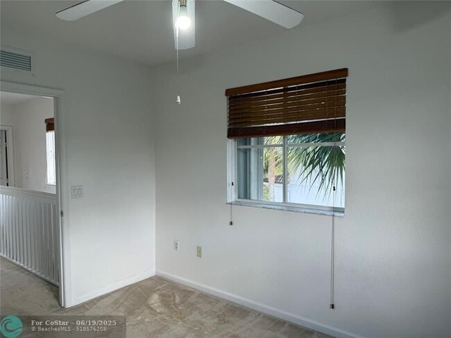 Building Photo - 8227 SW 27th St