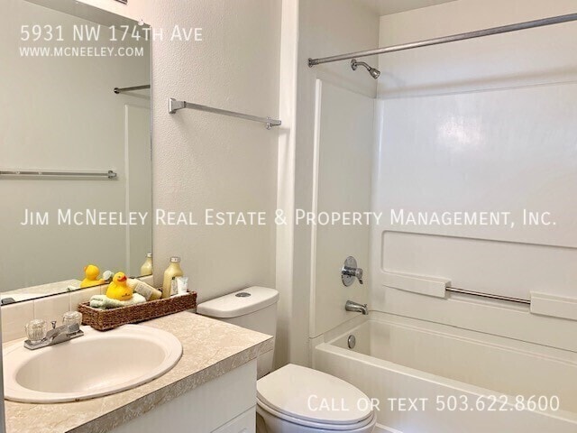 Building Photo - 5931 NW 174th Ave