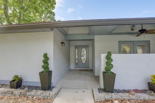 Building Photo - 4702 S St Brides Cir