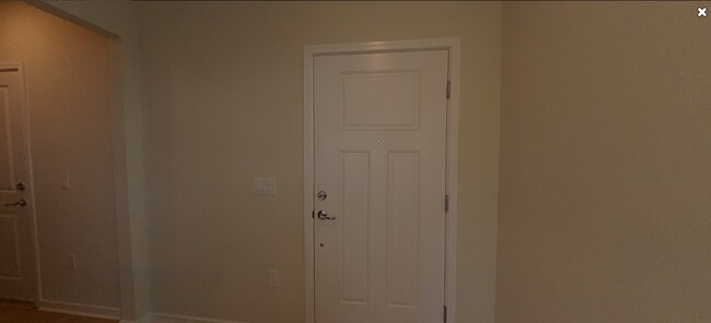 Building Photo - 2151 Charming Ave