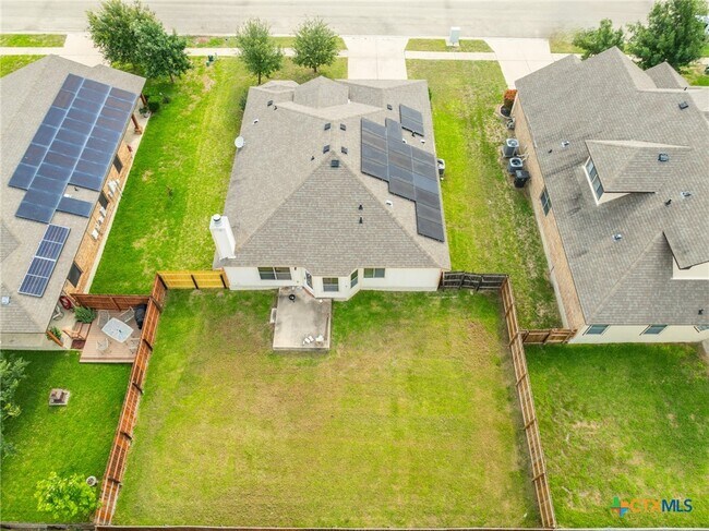 Building Photo - 6711 Bayberry Dr