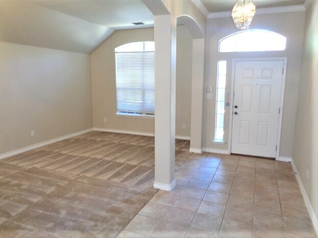 Building Photo - 989 Dogwood Ln